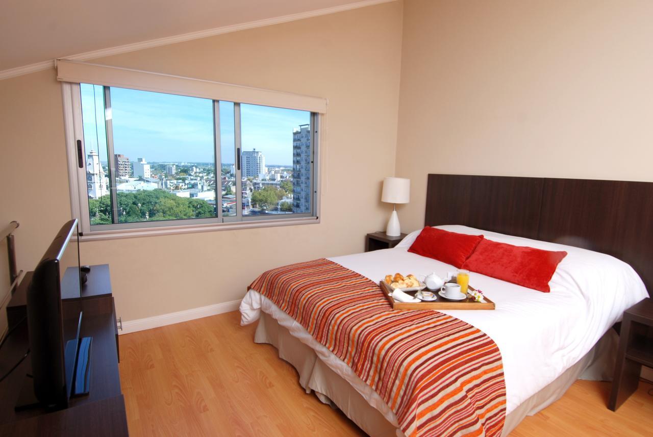 Plaza Suites Campana Exterior photo