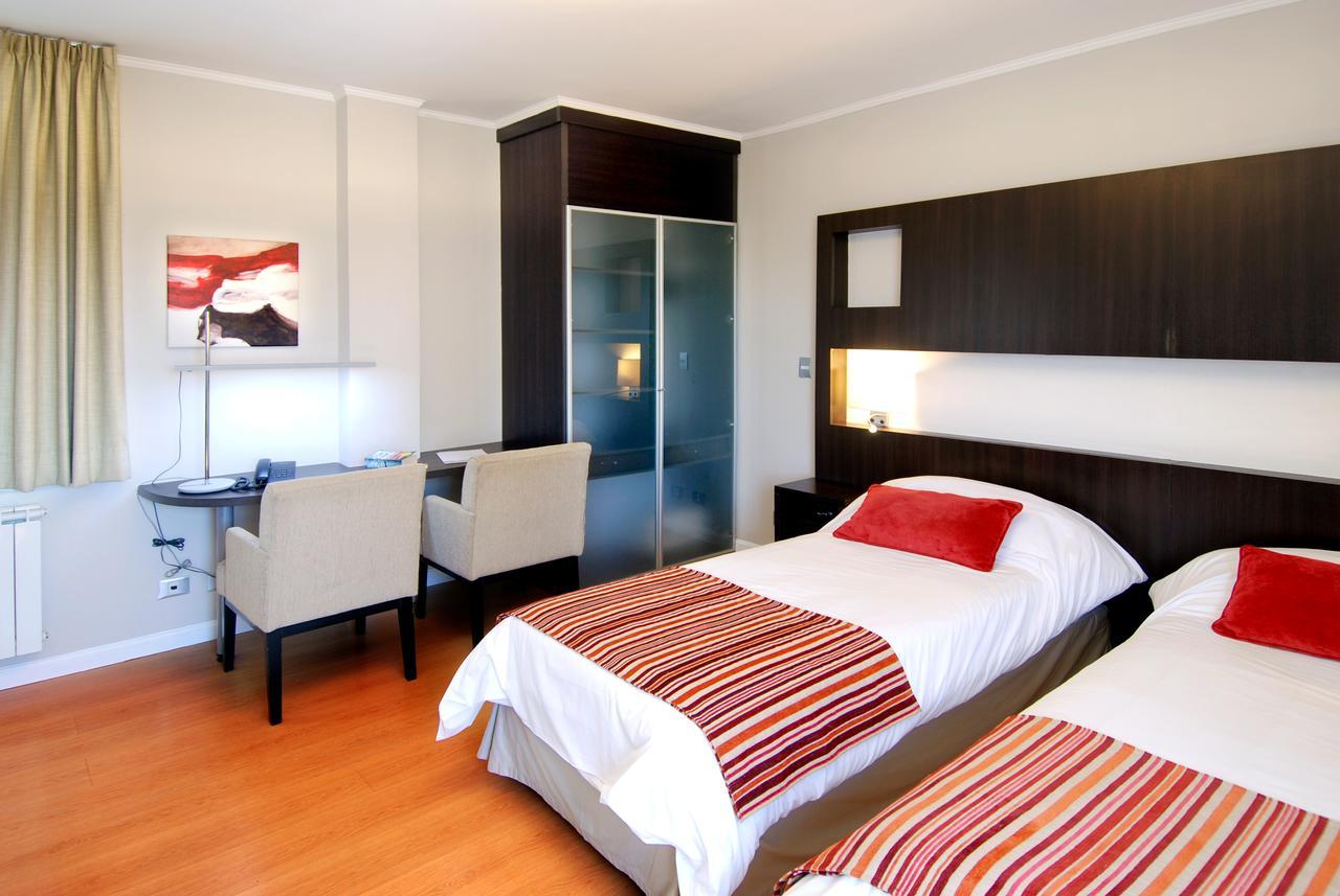 Plaza Suites Campana Exterior photo